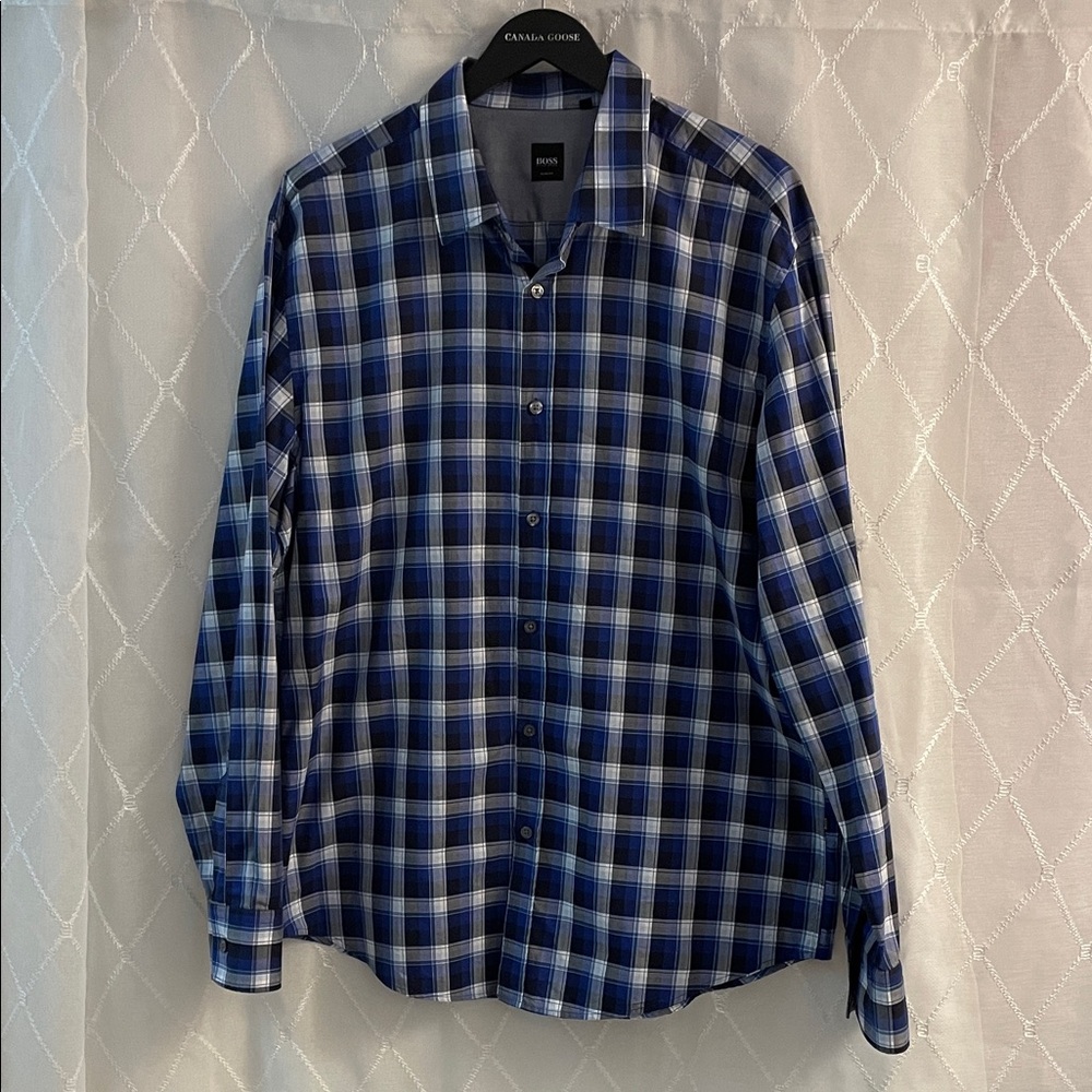 Hugo Boss Slim Fit Blue and White Plaid Button Down Shirt Size 2XL